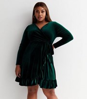 New Look Curves Dark Green Velvet V Neck Long Sleeve Mini Wrap Dress